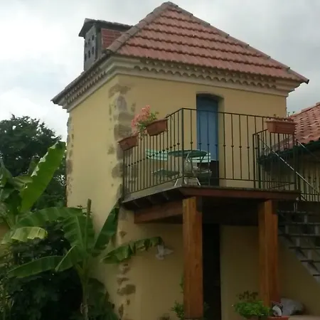 Las Hourques Bed & Breakfast